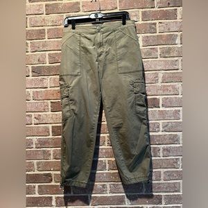 Social Standard by Sanctuary Olive Green Cargo Elastic Waist Pants Size Medium